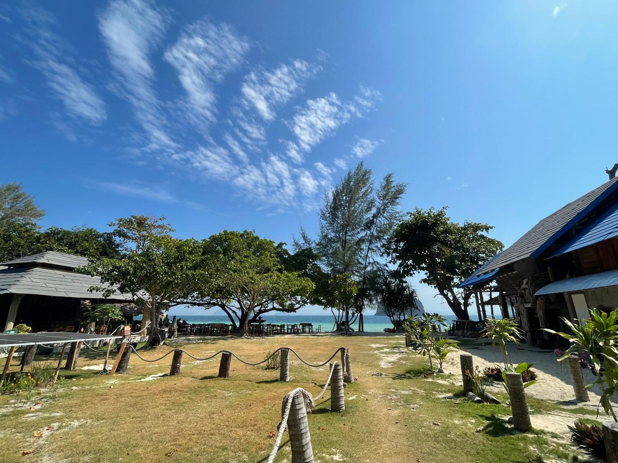 Koh Ngai Sea Open Resort Exterior photo